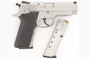 Common Firearms That Fires  40 S&W Ammo